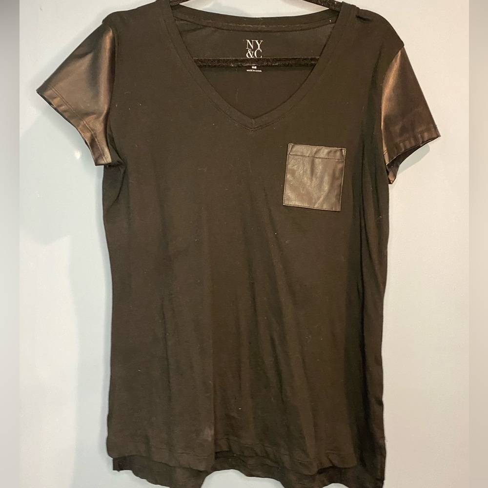 New York & Company Black V Neck Tee with Leather Accents size small